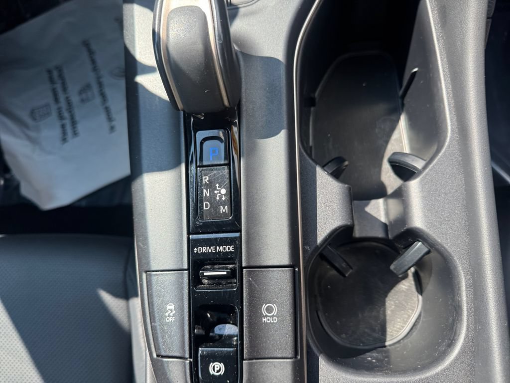 Used 2023 Toyota Crown Platinum AWD/4WD image 19