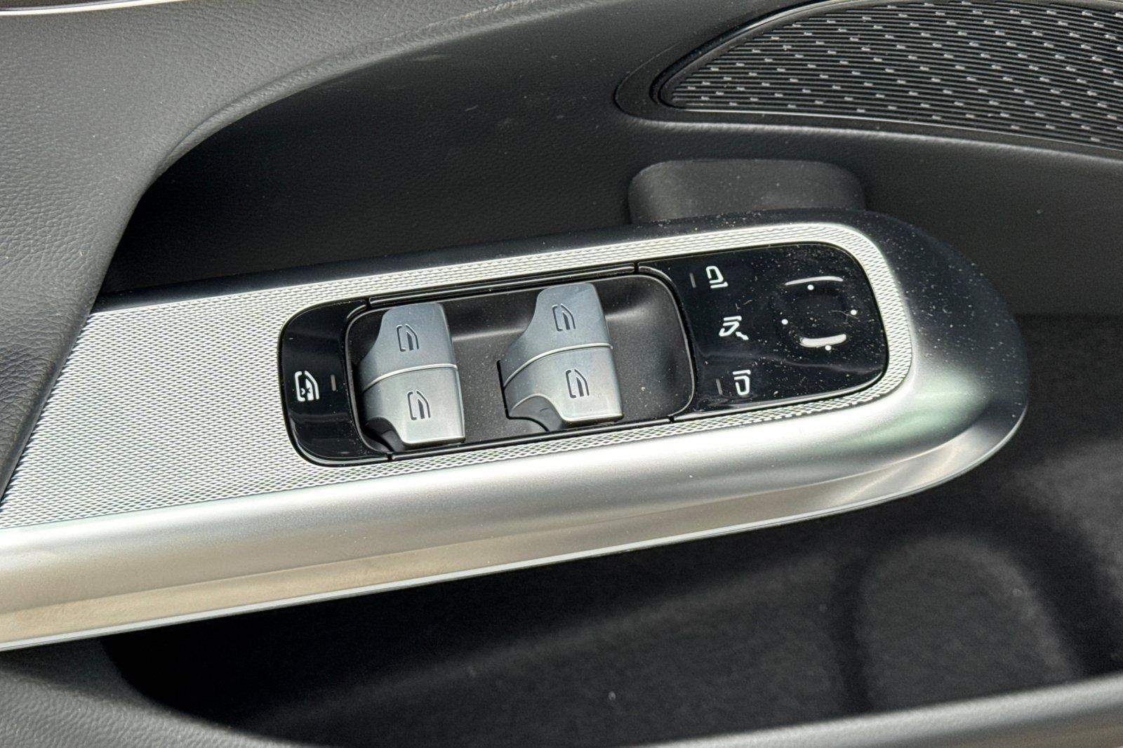 New 2026 Mercedes-Benz E 350 Sedan image 23