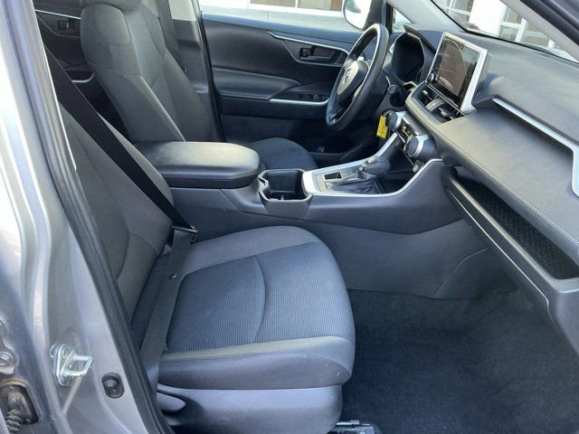 Used 2024 Toyota RAV4 LE image 20