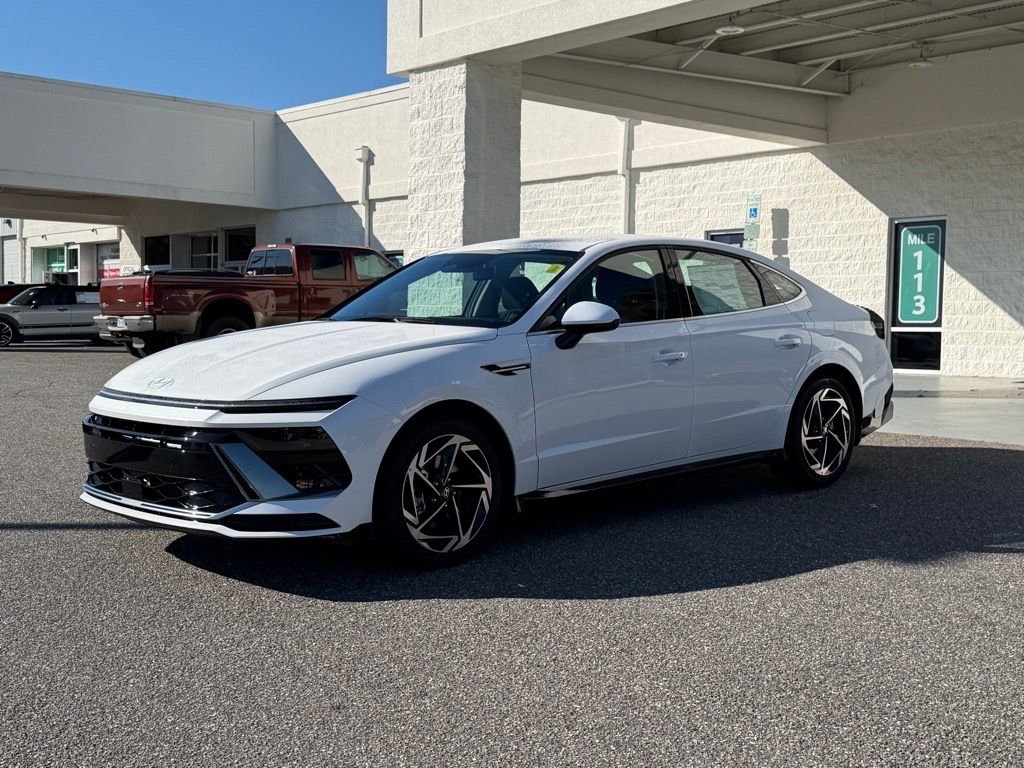 New 2026 Hyundai Sonata SEL FWD image 24