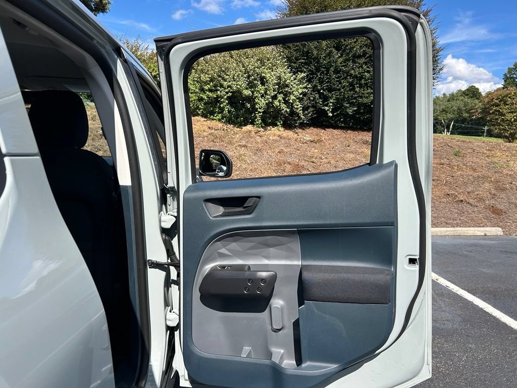 Used 2023 Ford Maverick XL FWD image 52