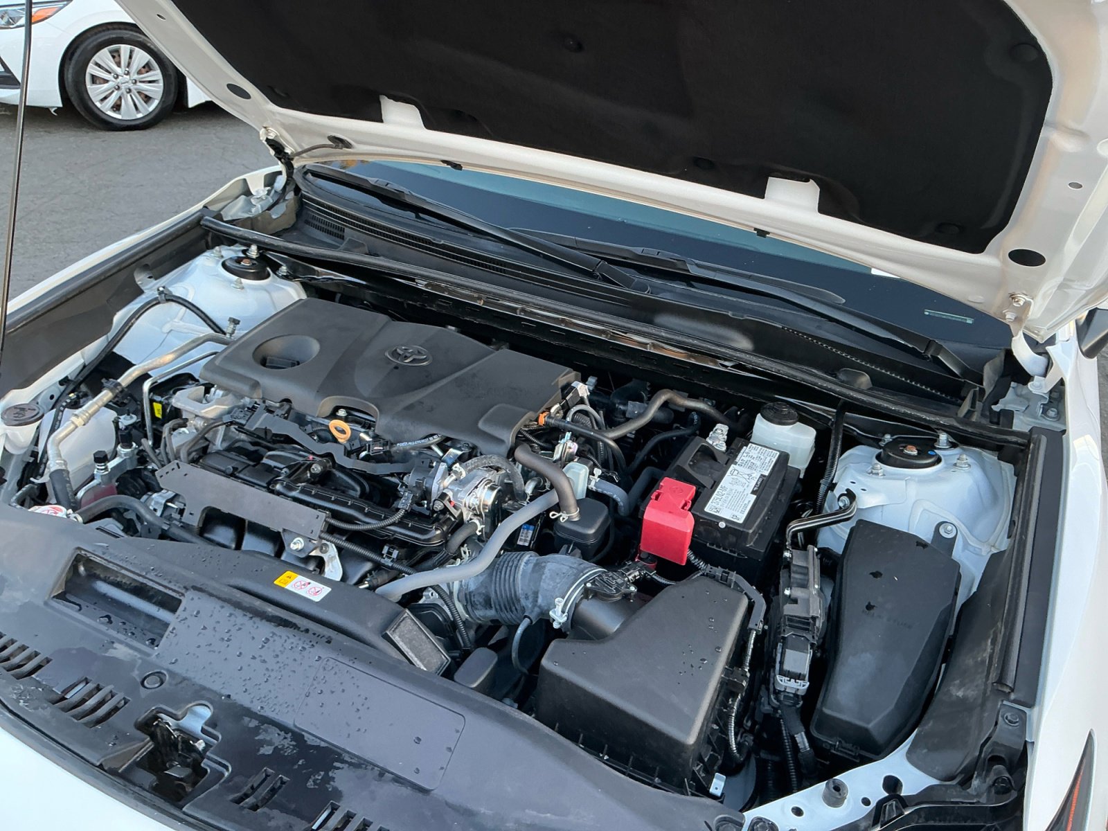 Used 2024 Toyota Camry SE image 23