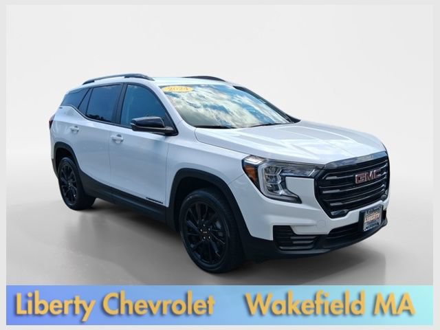 Used 2023 GMC Terrain SLE w/ Driver Convenience Package