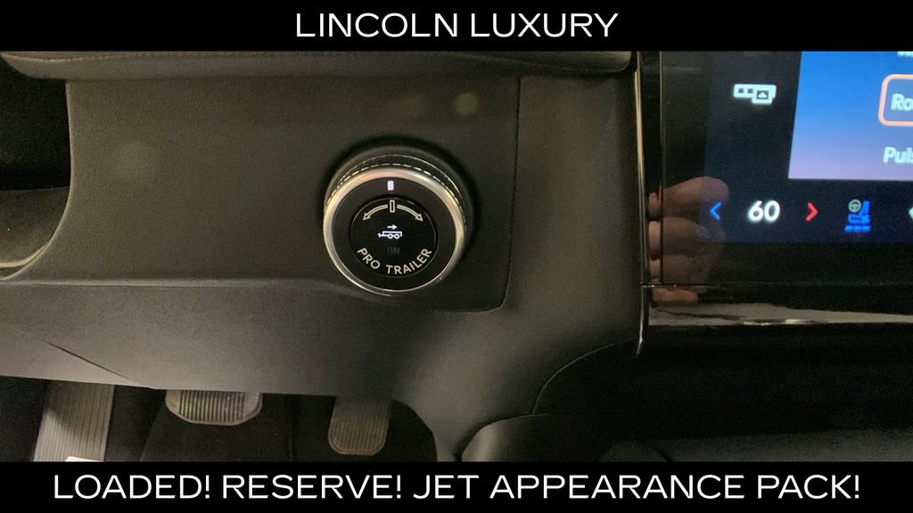 Used 2025 Lincoln Navigator Reserve w/ Jet Appearance Package AWD/4WD image 42