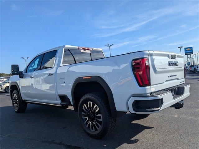 New 2026 GMC Sierra 2500 Denali Ultimate image 6
