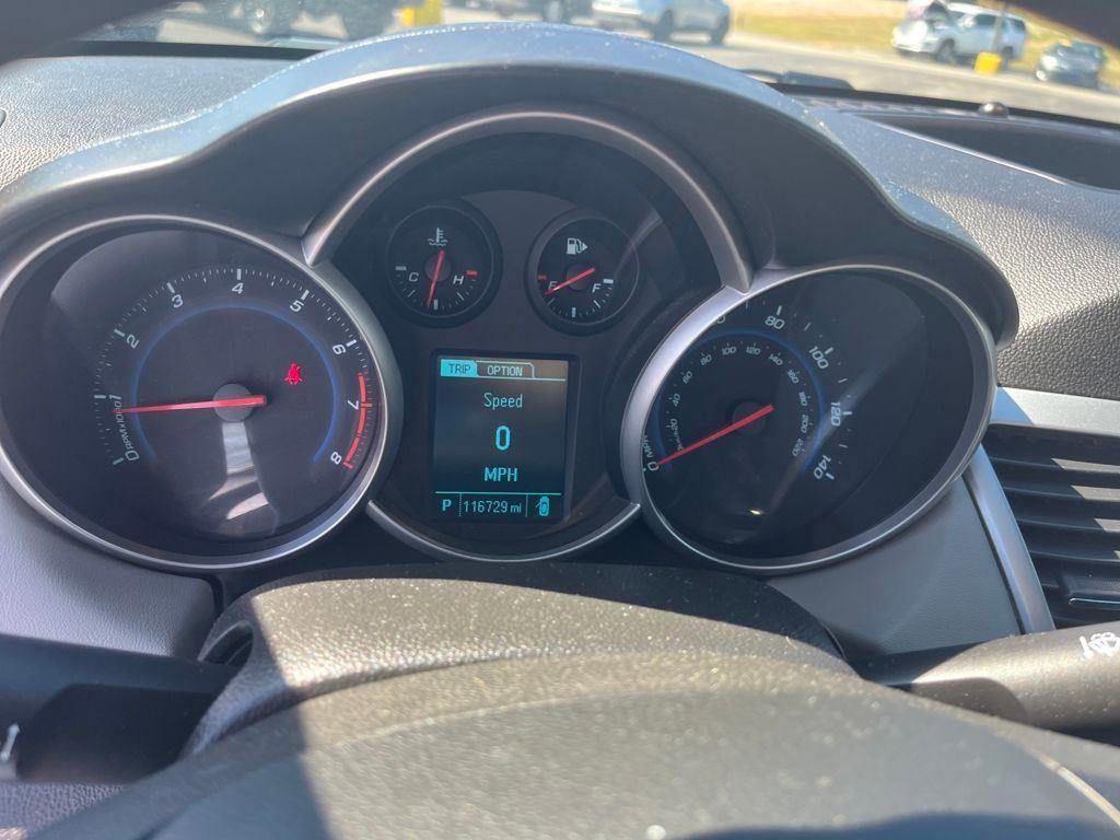 Used 2014 Chevrolet Cruze LS FWD image 9