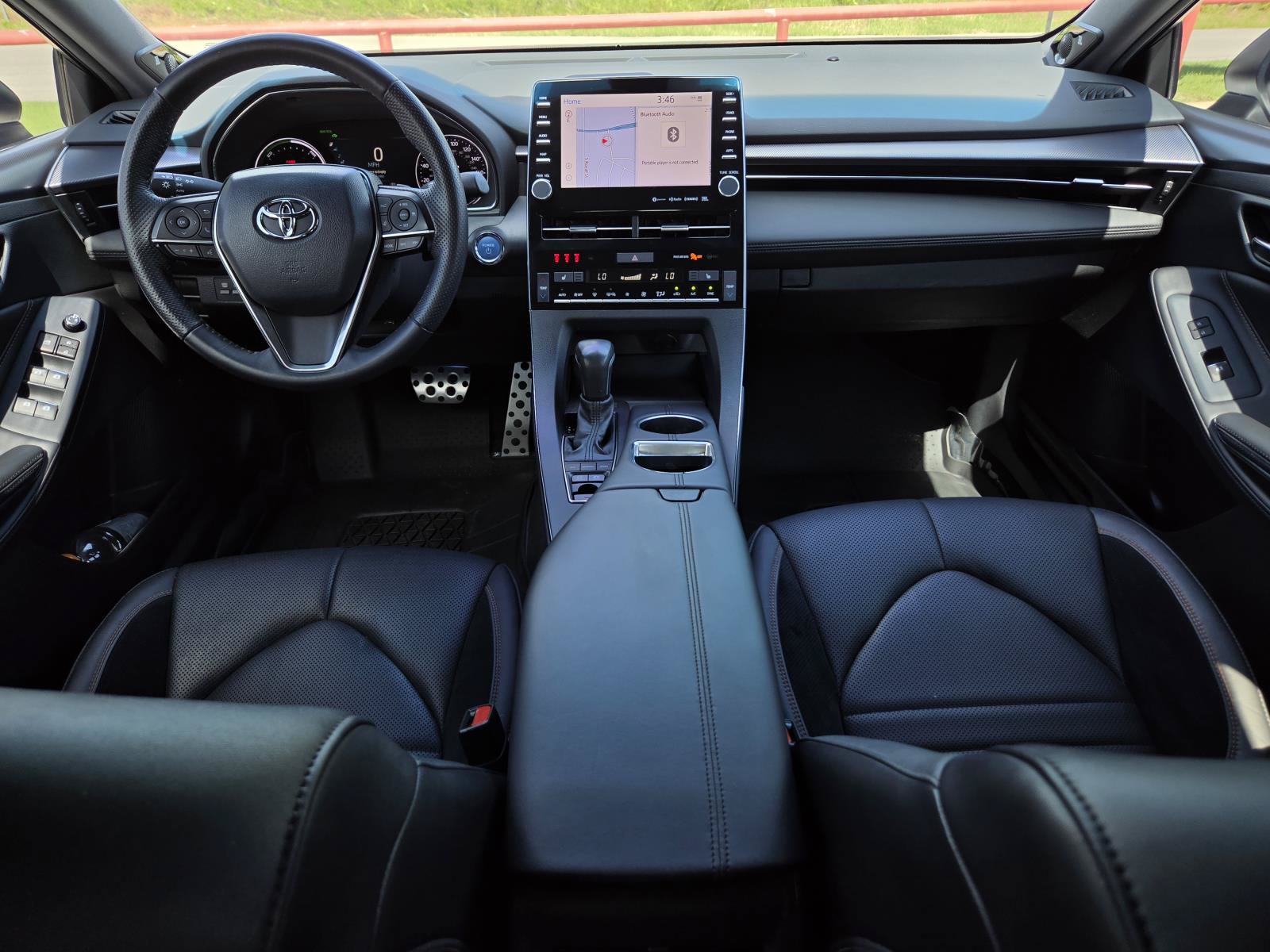 Used 2022 Toyota Avalon XSE FWD image 18
