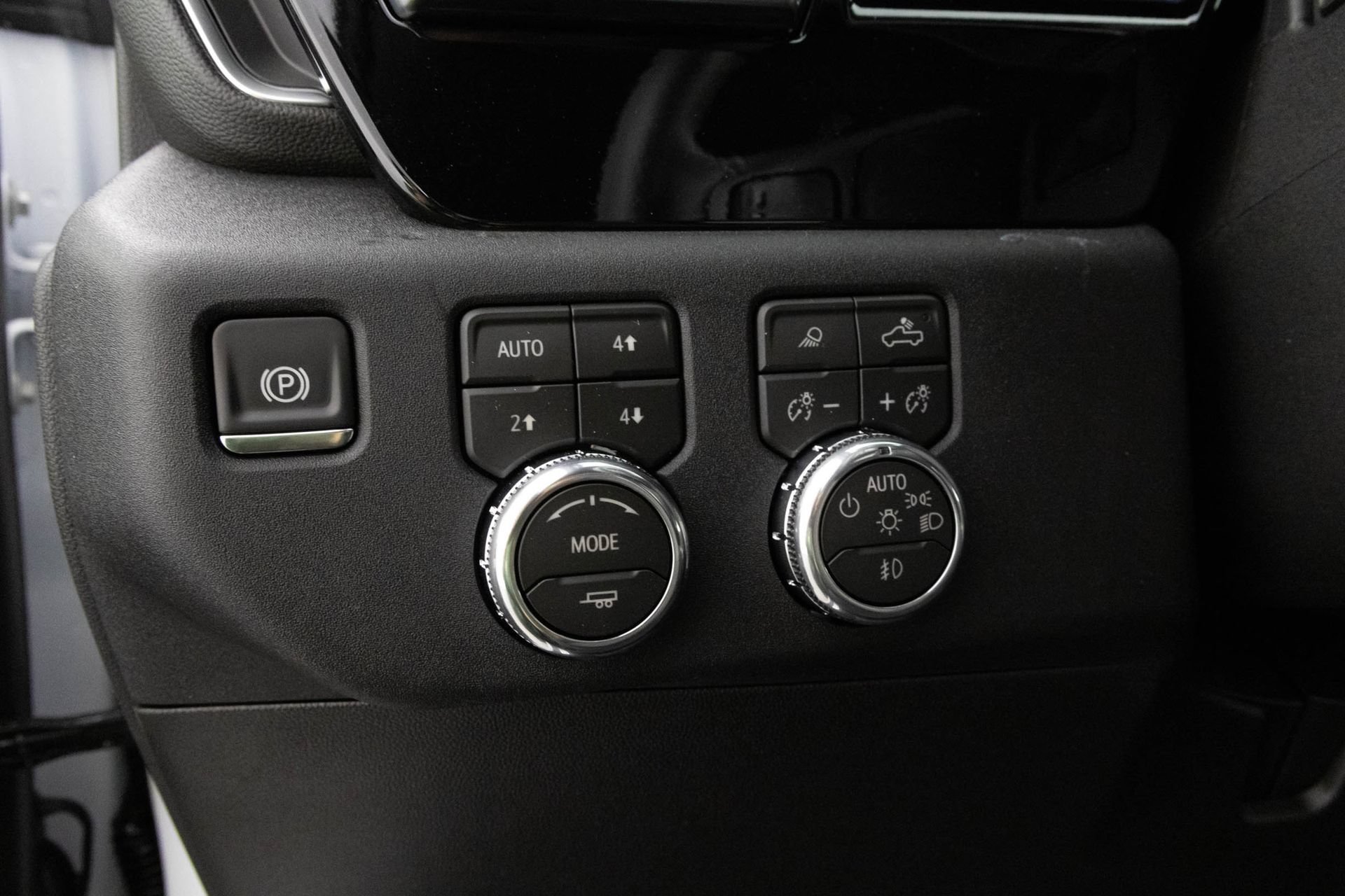 New 2026 GMC Sierra 3500 SLE AWD/4WD image 21