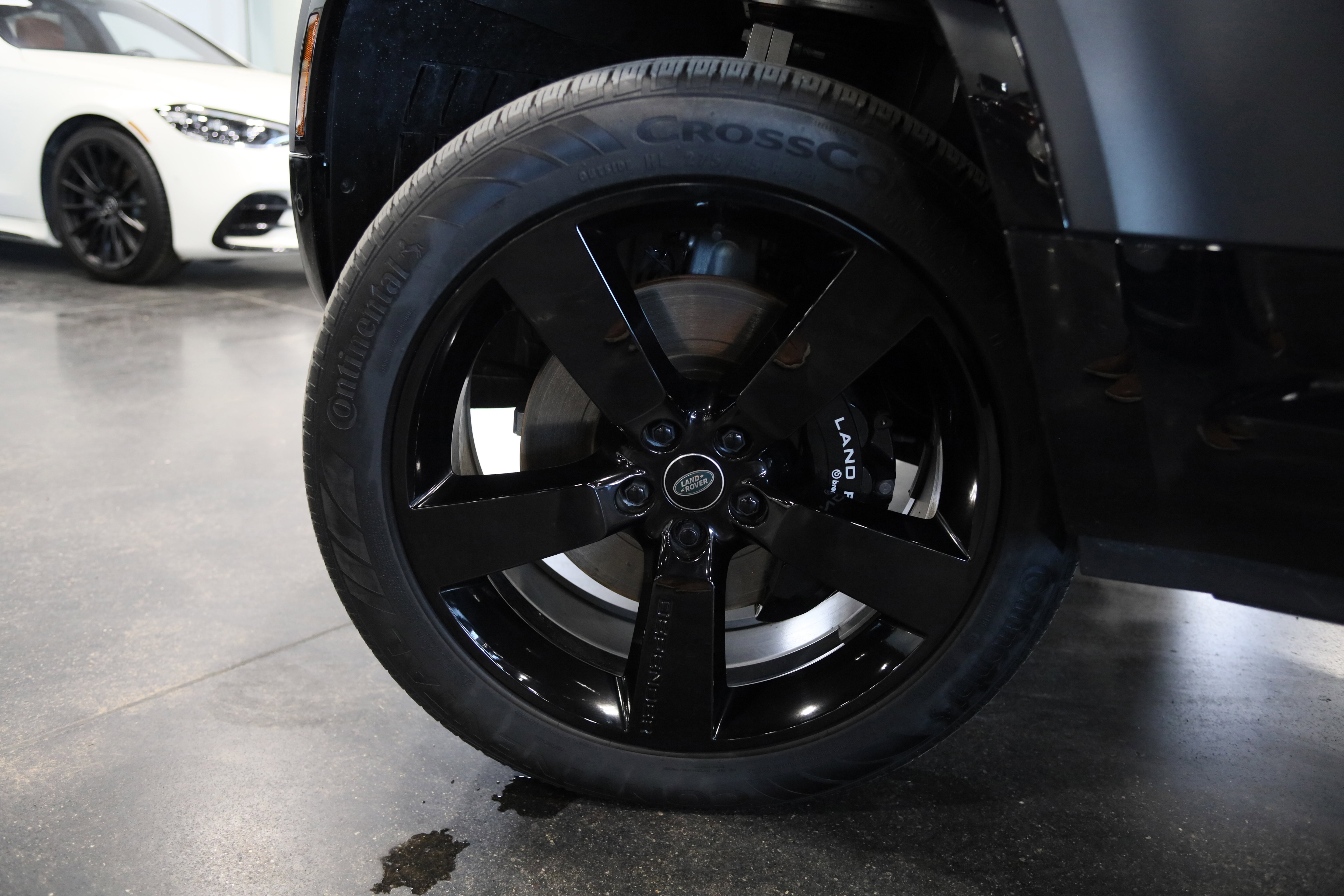 Used 2023 Land Rover Defender 110 Carpathian Edition AWD/4WD image 13