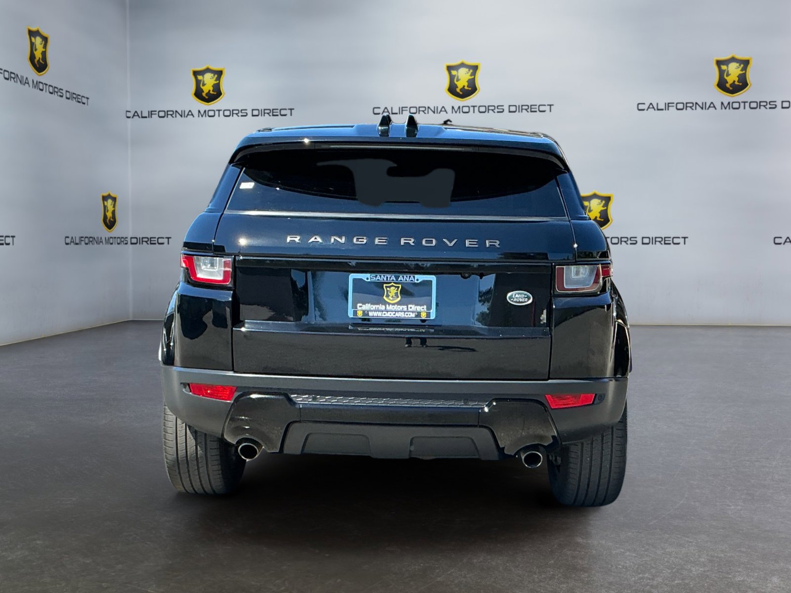 Used 2019 Land Rover Range Rover Evoque SE image 6