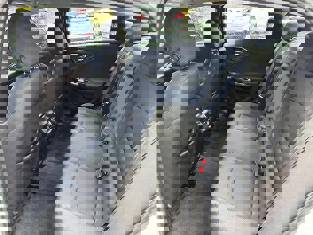 Used 2022 Chevrolet Malibu LT image 11