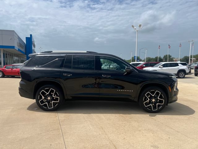 Certified 2026 Chevrolet Traverse High Country w/ LPO, Floor Liner Package AWD/4WD image 6