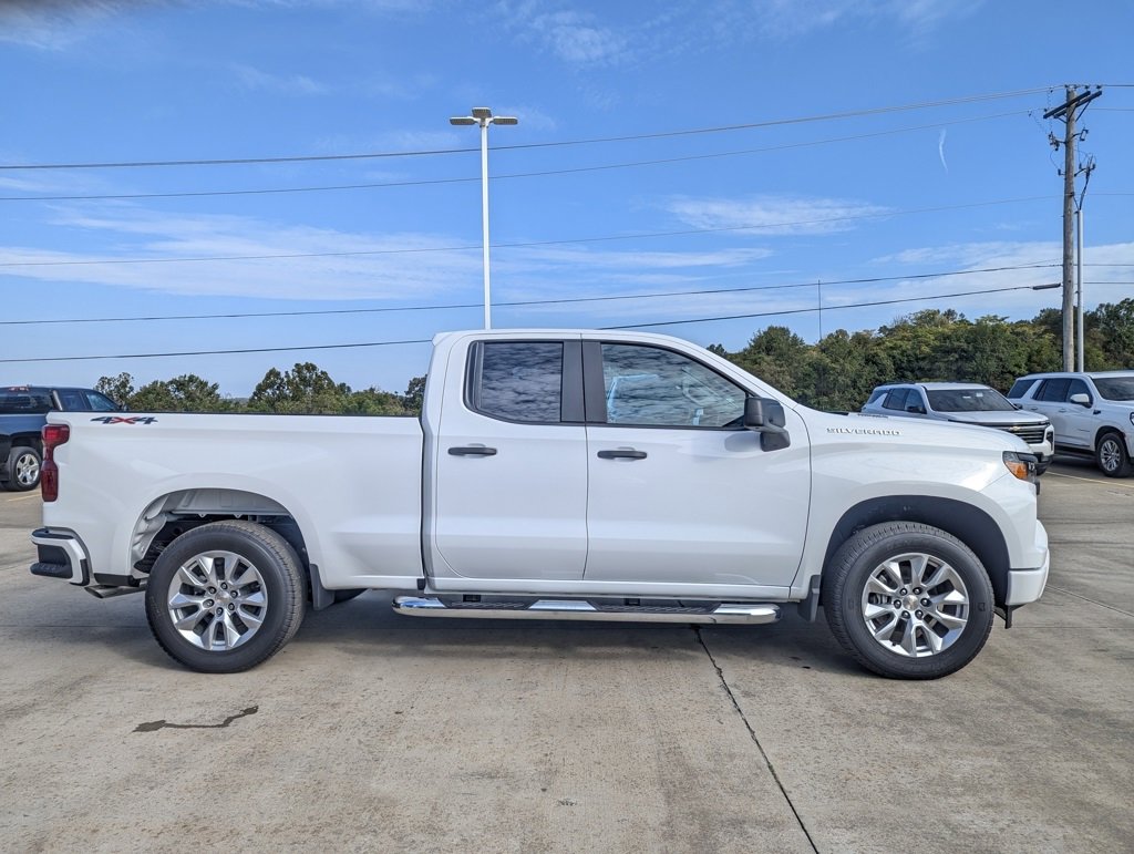 New 2026 Chevrolet Silverado 1500 Custom image 6