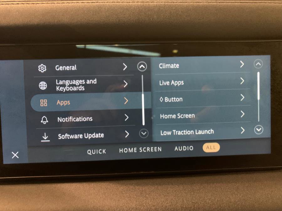 Used 2020 Land Rover Defender 110 S AWD/4WD image 33