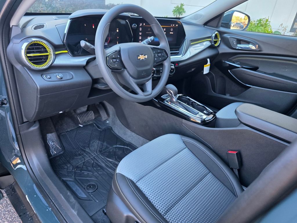 New 2026 Chevrolet Trax LT image 9