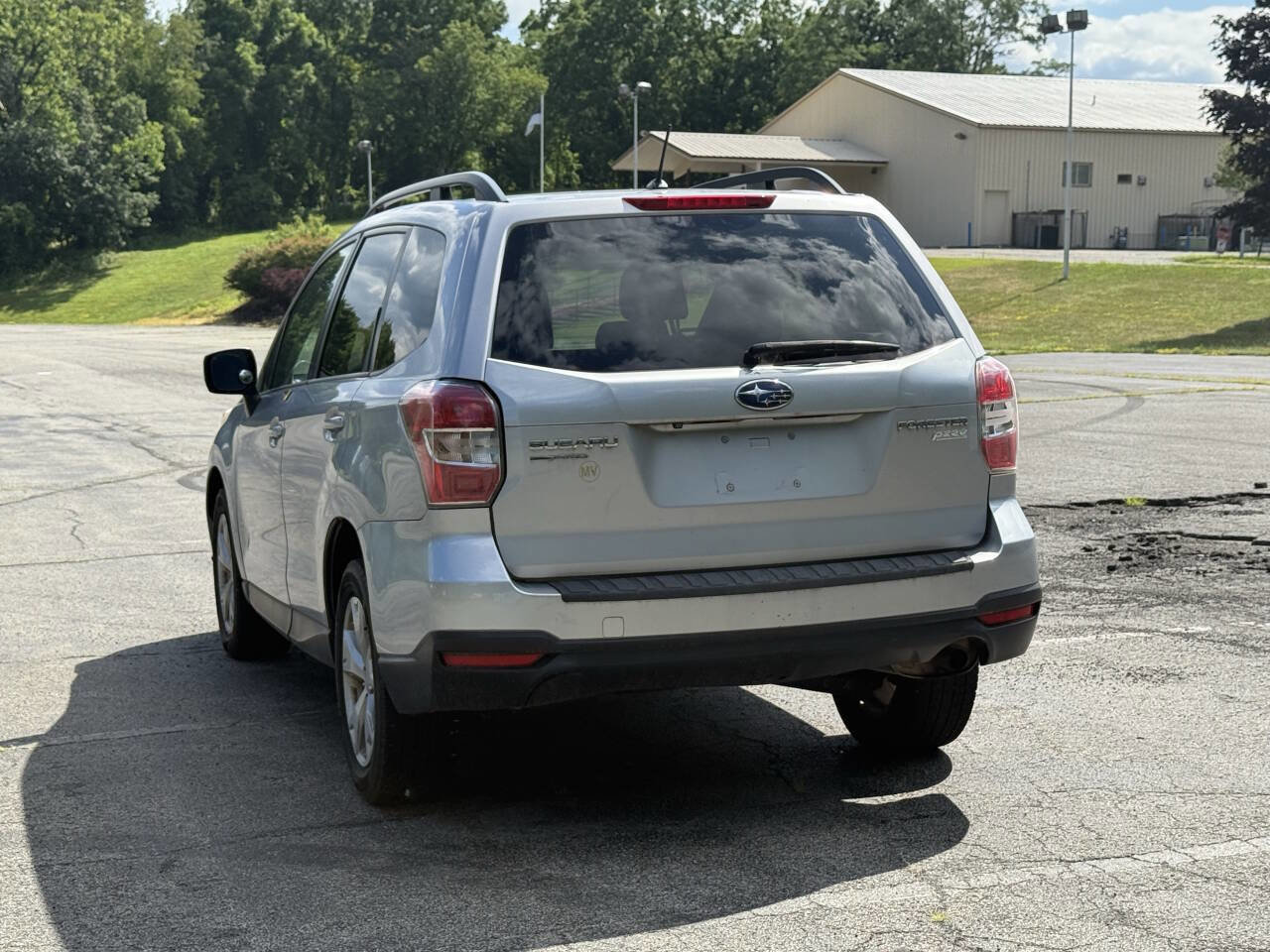 Used 2015 Subaru Forester 2.5i Premium w/ All-Weather Package image 7