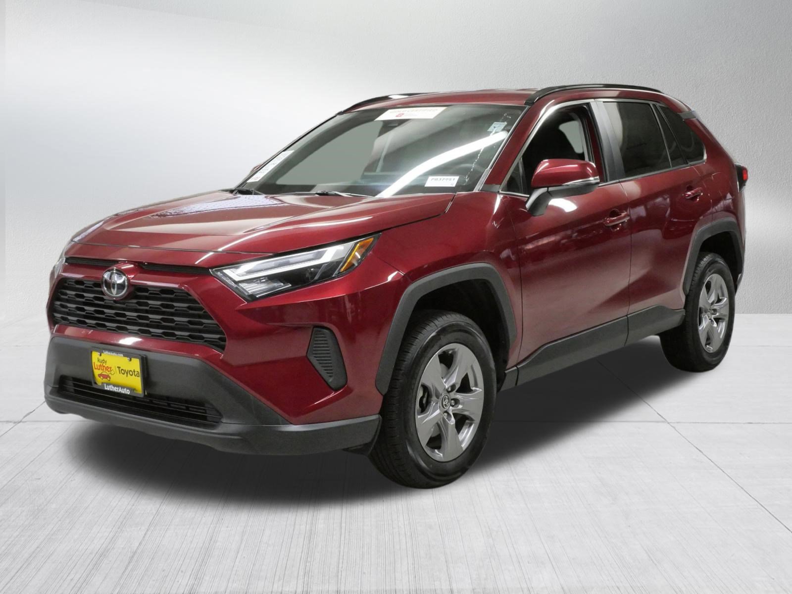 Certified 2025 Toyota RAV4 XLE FWD image 3