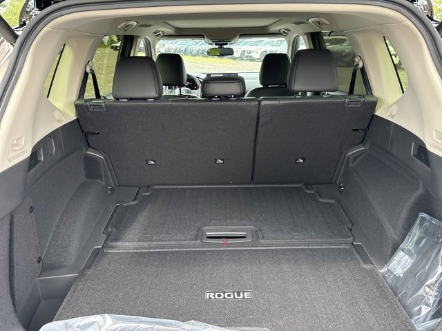 New 2026 Nissan Rogue Platinum w/ Platinum Premium Package image 7