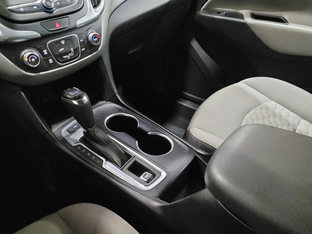 Used 2018 Chevrolet Equinox LS AWD/4WD image 26