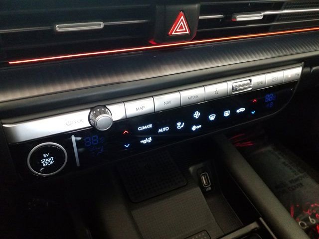 Certified 2024 Hyundai Ioniq 6 Limited RWD image 7