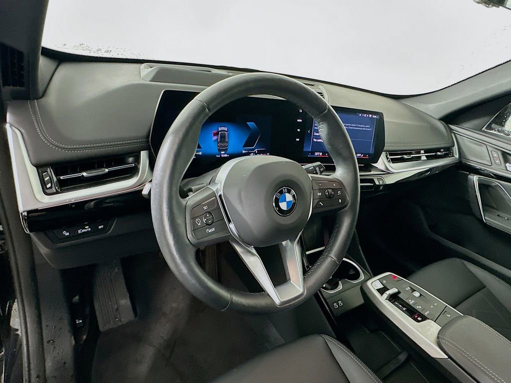 Used 2025 BMW X1 xDrive28i image 15