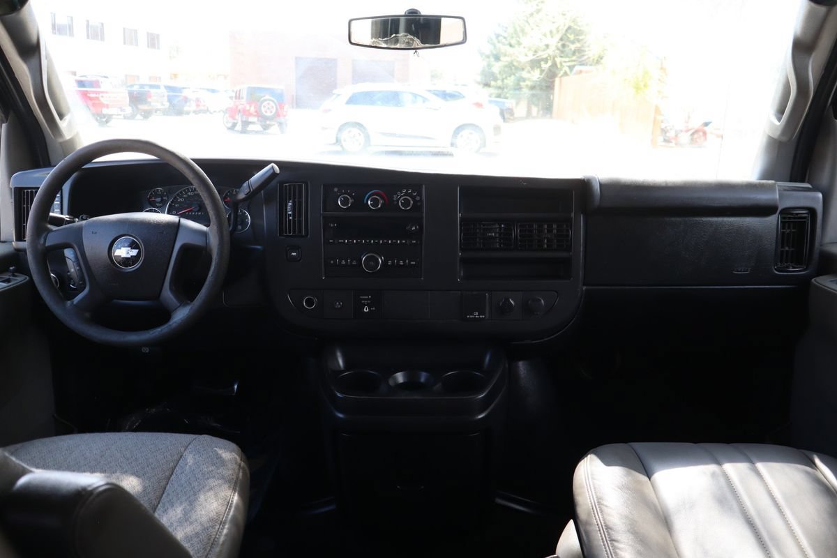 Used 2017 Chevrolet Express 3500 LT w/ LT Preferred Equipment Group RWD image 16