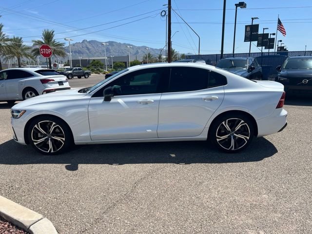 Used 2023 Volvo S60 B5 Core w/ Climate Package FWD image 6