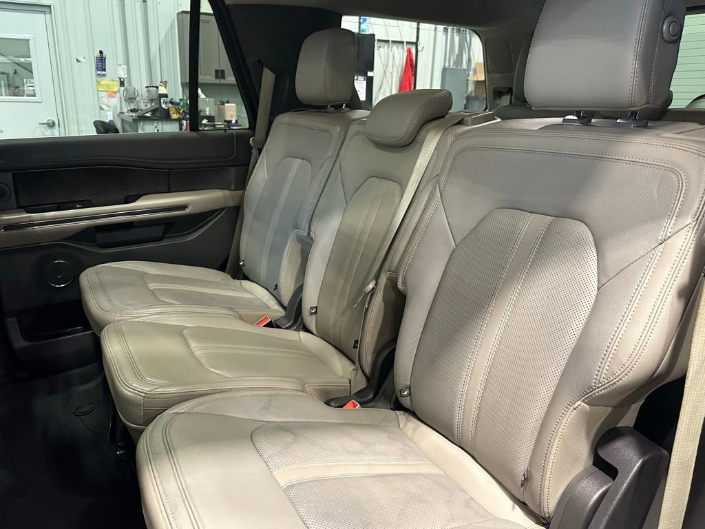 Used 2019 Ford Expedition Limited w/ Equipment Group 302A image 26