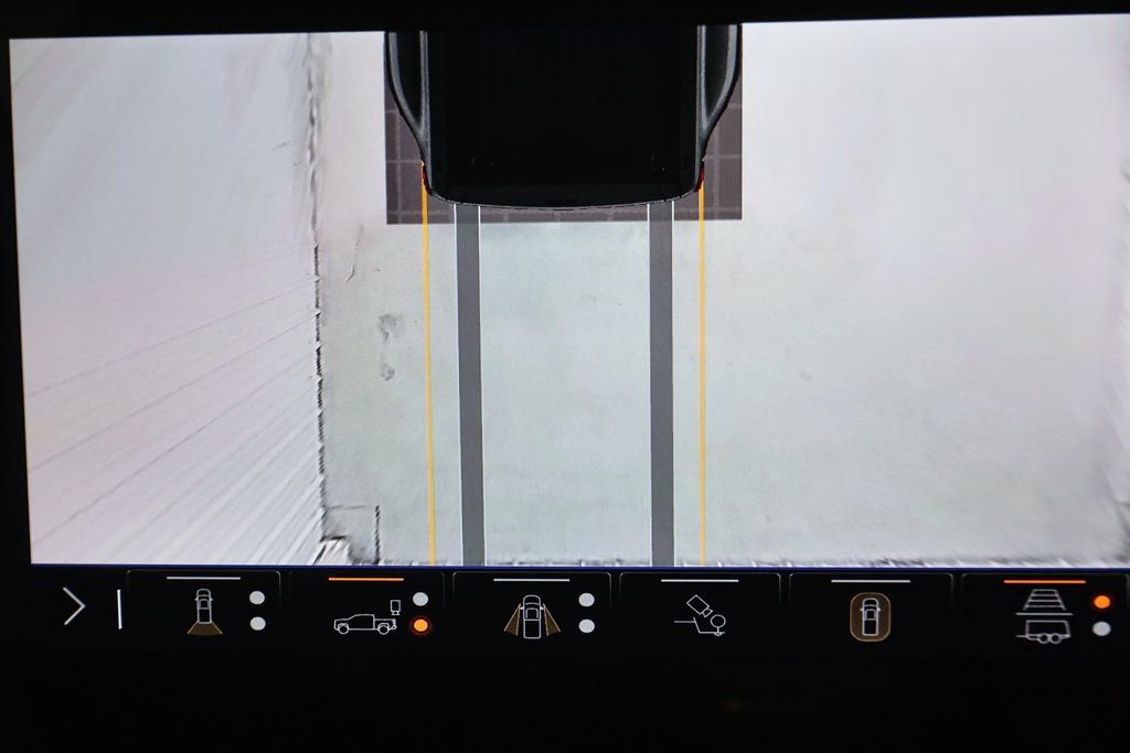 Used 2026 GMC Sierra 3500 Denali Ultimate image 34