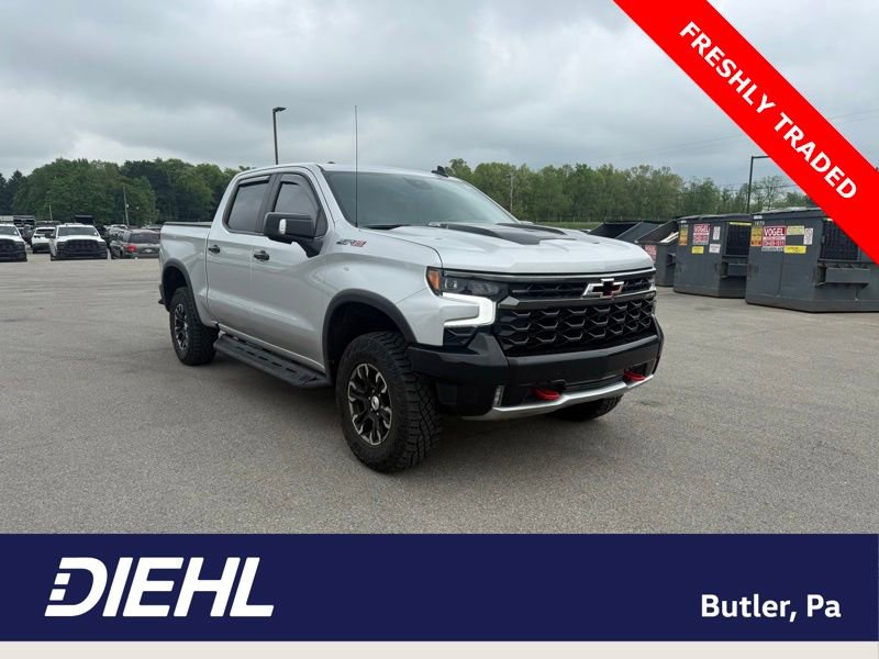 Used 2022 Chevrolet Silverado 1500 ZR2 w/ Technology Package AWD/4WD image 1