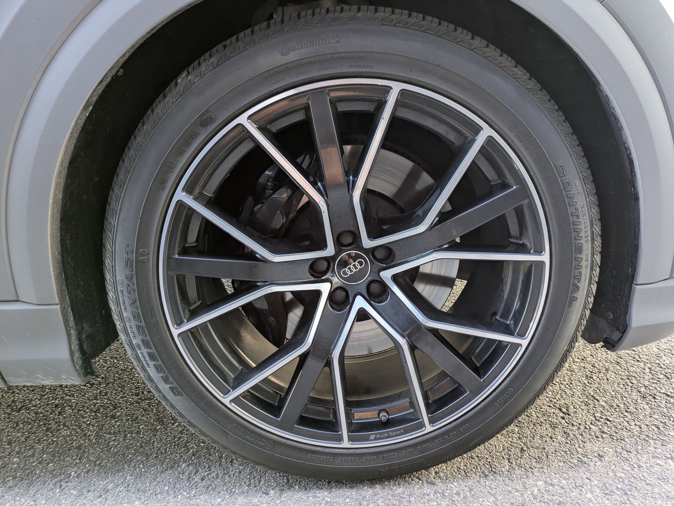 Certified 2023 Audi SQ8 Premium Plus AWD/4WD image 31