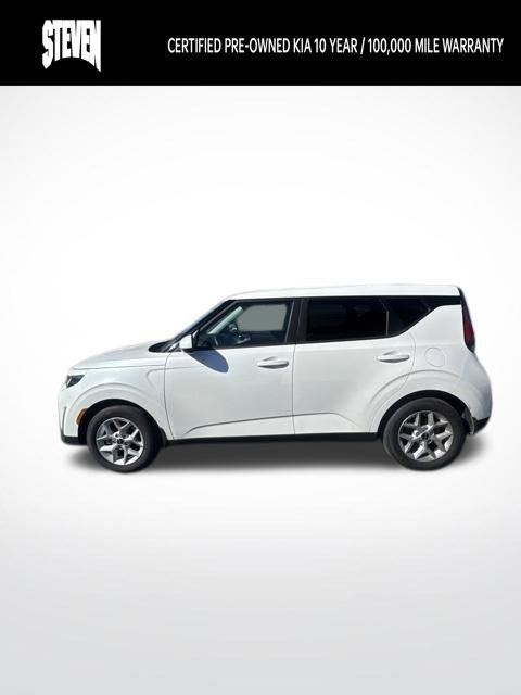Certified 2025 Kia Soul LX w/ LX Technology Package FWD image 6