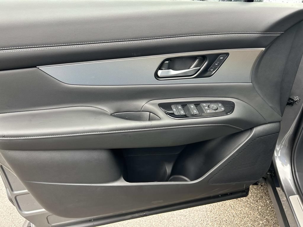 New 2026 Nissan Murano Platinum w/ Cargo Package AWD/4WD image 17