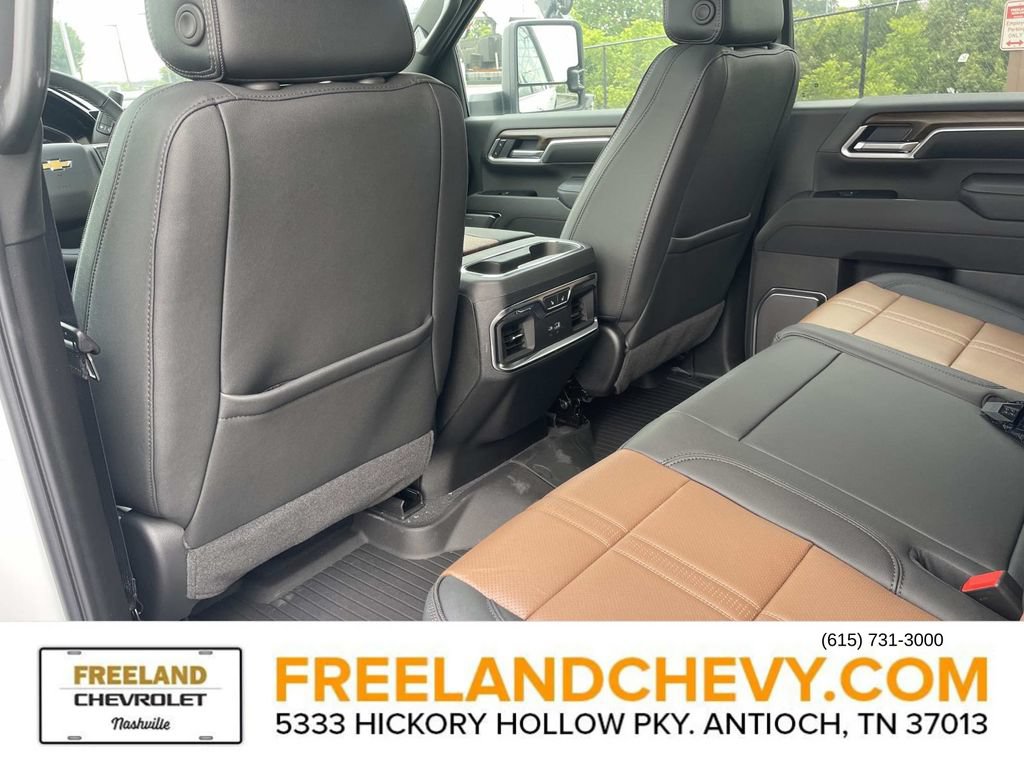 New 2026 Chevrolet Silverado 2500 High Country w/ High Country Premium Package AWD/4WD image 18