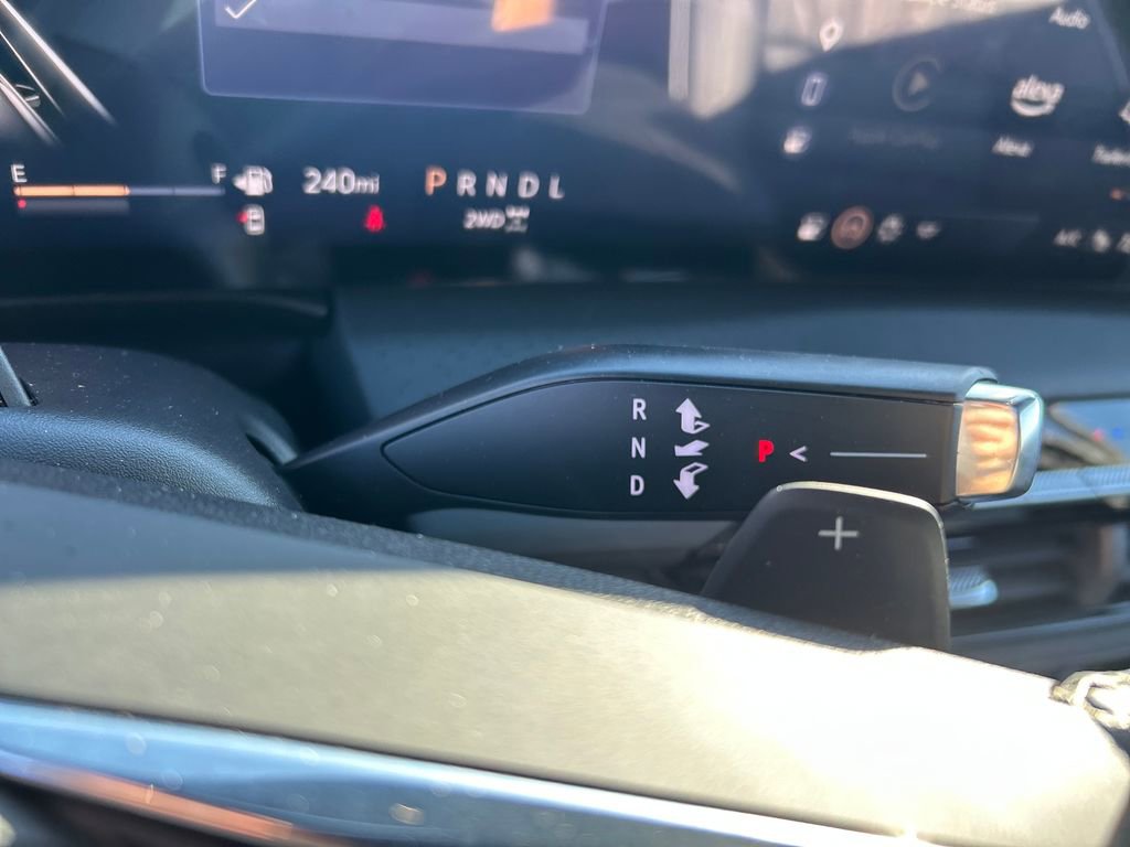 Used 2025 Buick Enclave Avenir w/ Super Cruise Package image 20