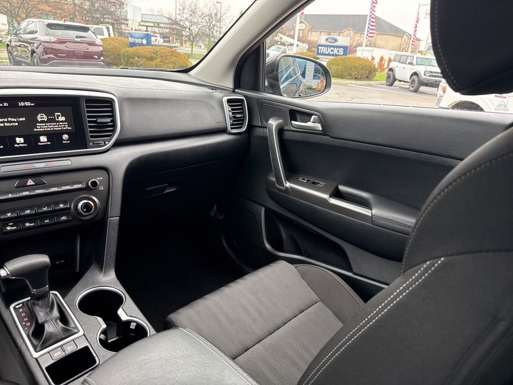 Used 2022 Kia Sportage LX image 27