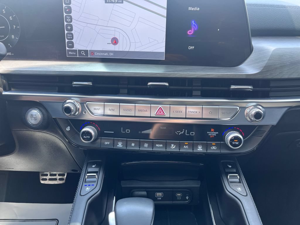 Certified 2025 Kia Telluride SX X-Line AWD/4WD image 17
