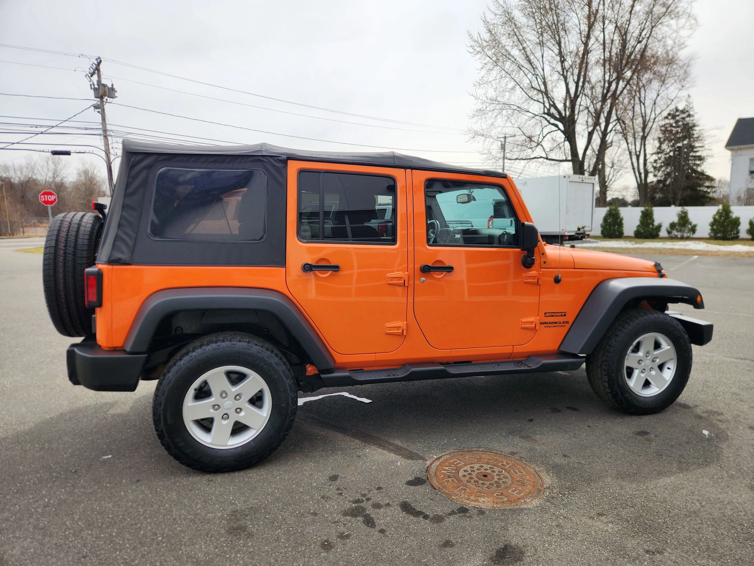 Used 2013 Jeep Wrangler Unlimited Sport AWD/4WD image 18