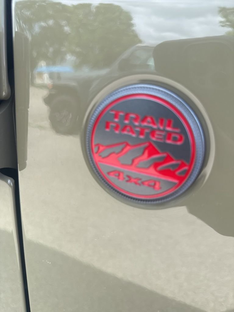 Used 2025 Jeep Gladiator Rubicon image 13