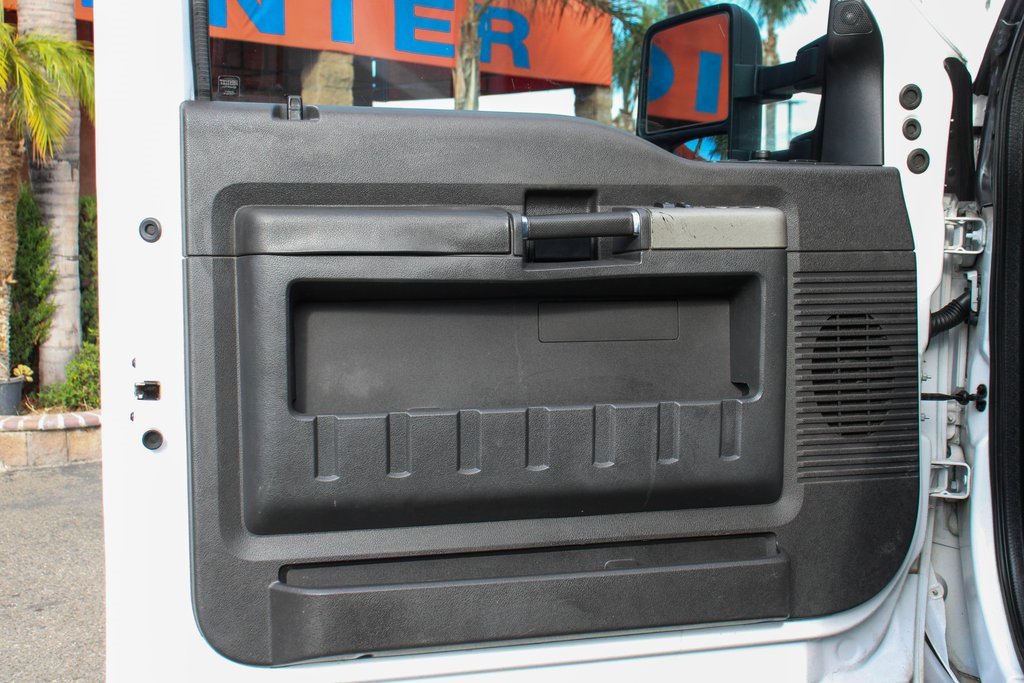 Used 2016 Ford F250 Lariat w/ Lariat Ultimate Package image 15