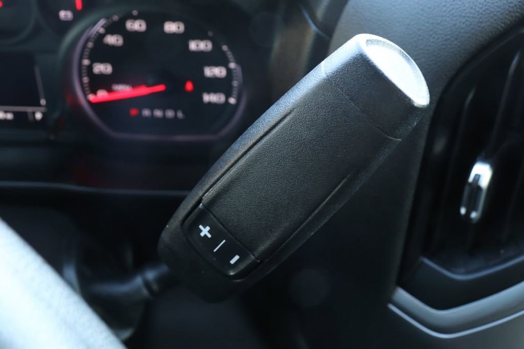 Used 2021 Chevrolet Silverado 1500 Custom image 30