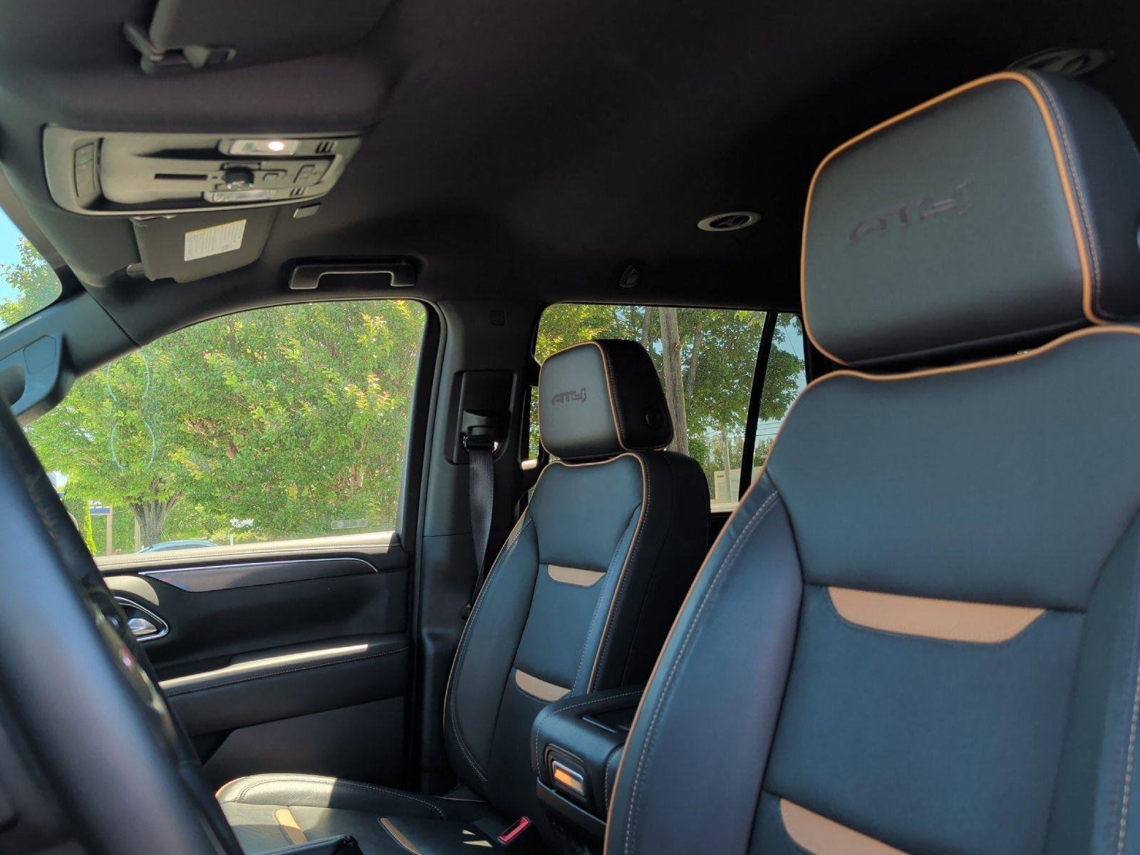 Used 2024 GMC Yukon AT4 AWD/4WD image 31