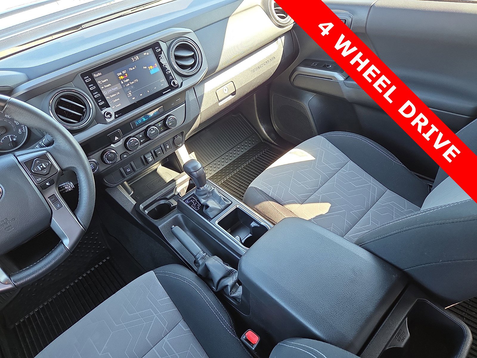 Used 2023 Toyota Tacoma TRD Sport AWD/4WD image 12