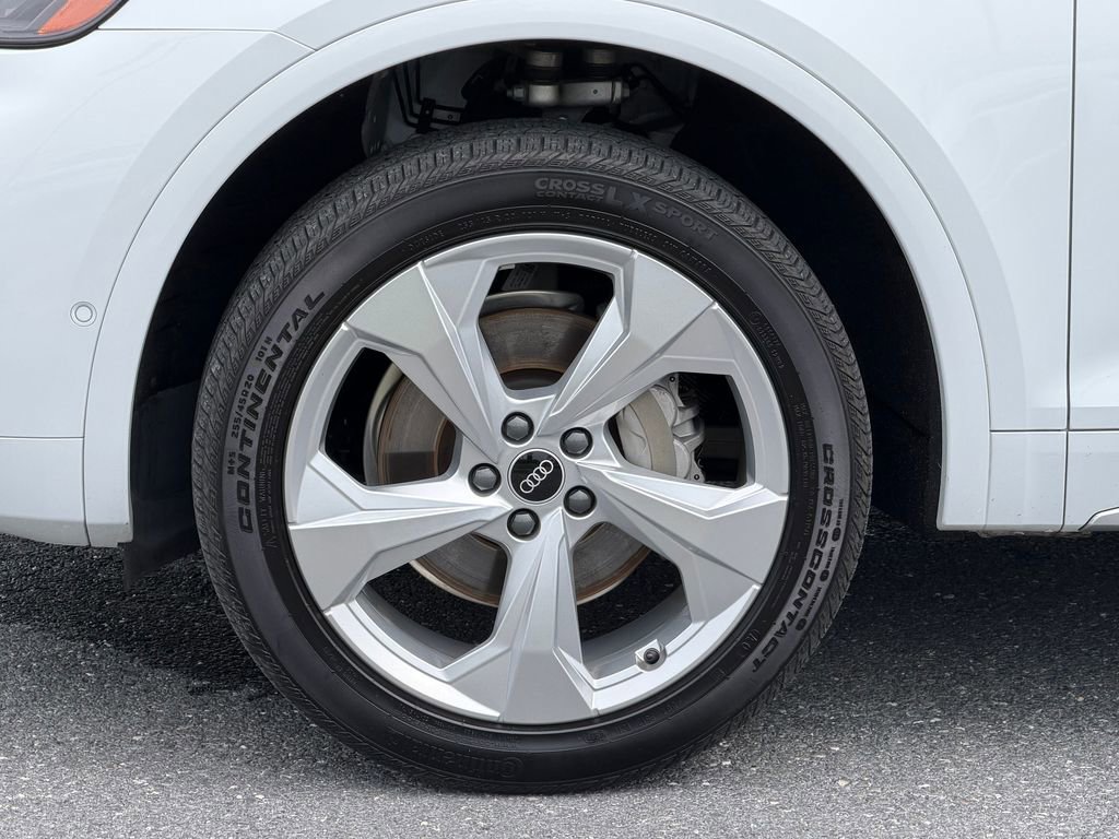 Certified 2022 Audi Q5 2.0T Prestige AWD/4WD image 7
