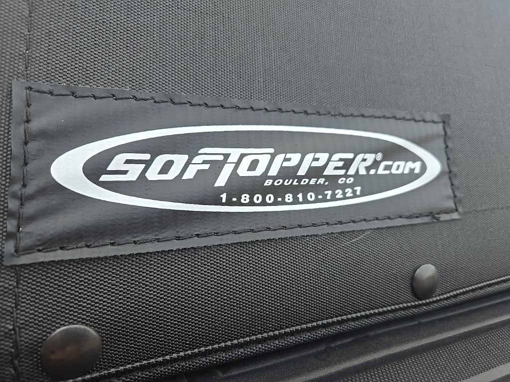 Used 2023 GMC Canyon AT4X image 13