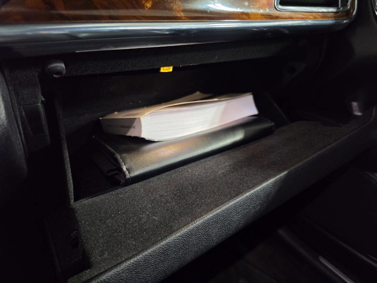 Used 2017 Lincoln Continental Reserve w/ Climate Package image 49