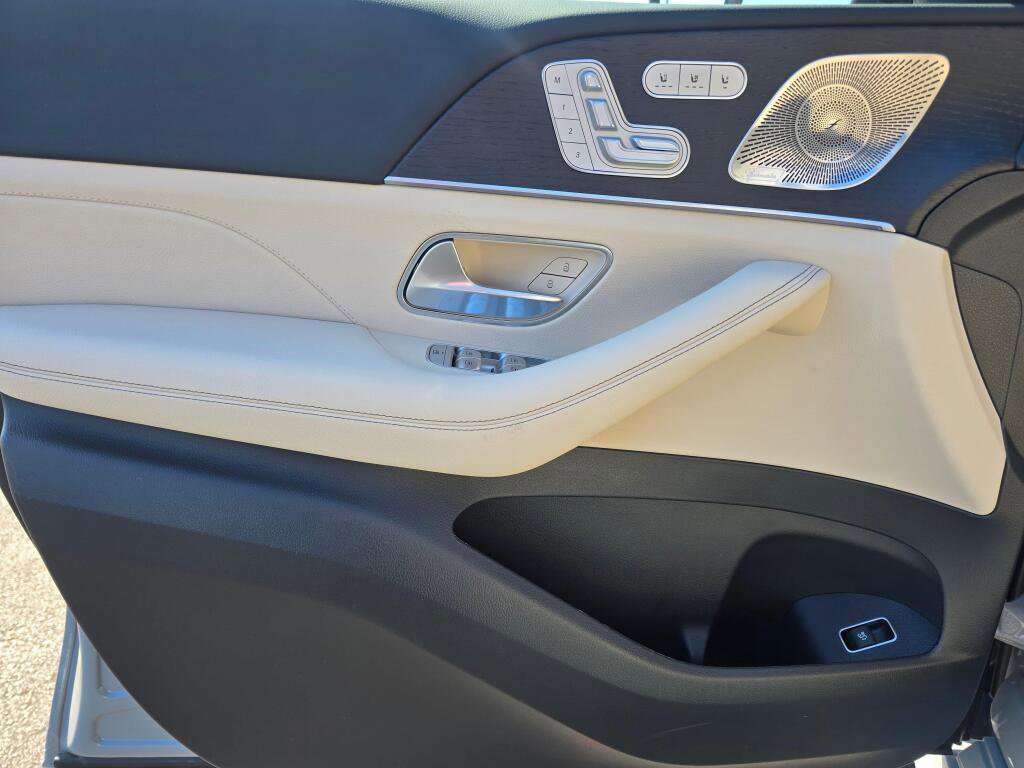 New 2026 Mercedes-Benz GLE 450 4MATIC image 32