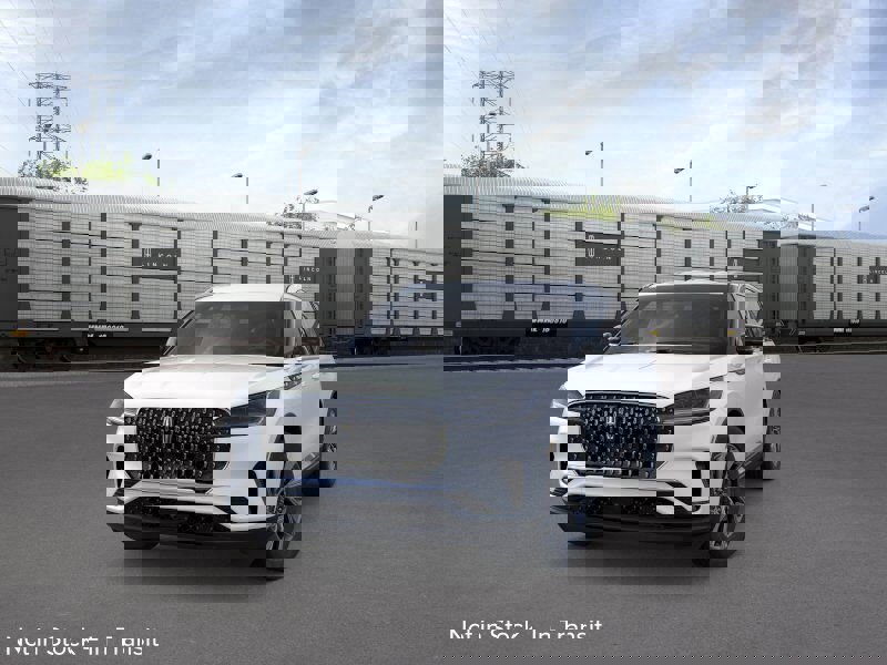 New 2026 Lincoln Aviator AWD image 24