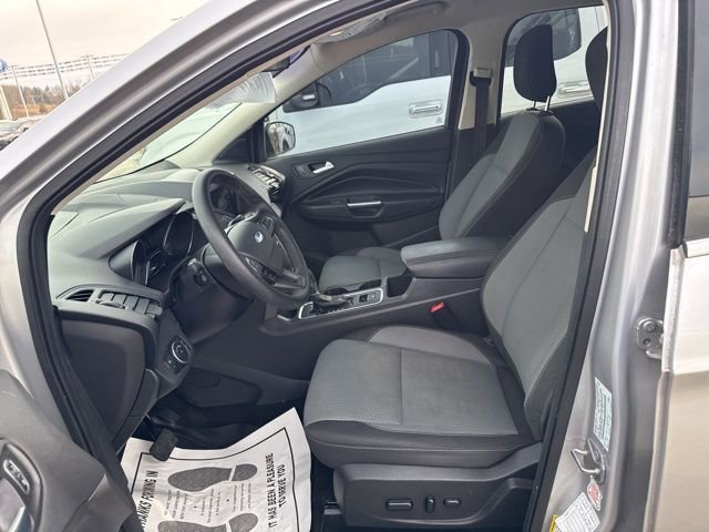 Used 2019 Ford Escape SE image 7