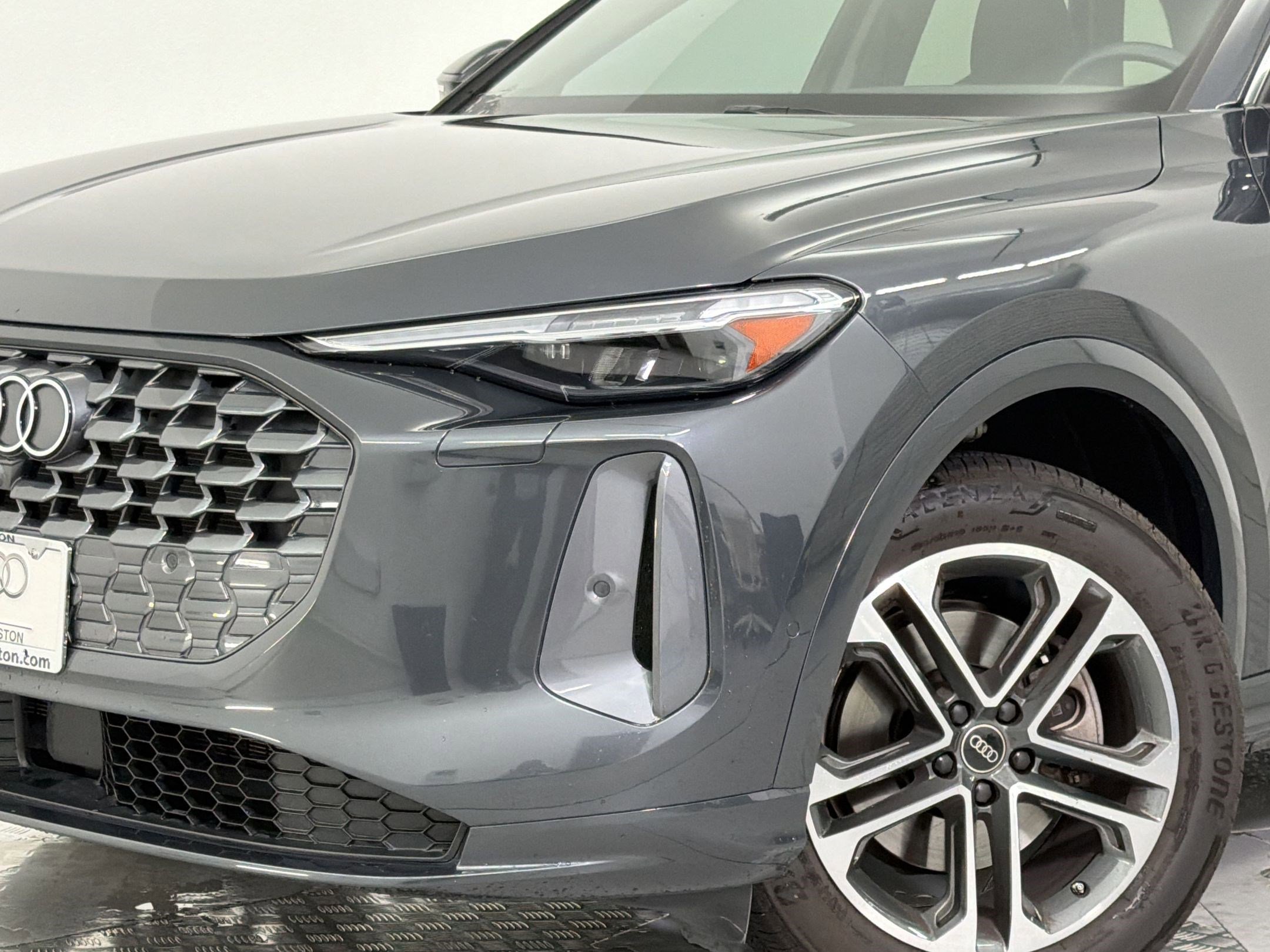 Certified 2025 Audi Q5 Premium w/ Premium Plus AWD/4WD image 11